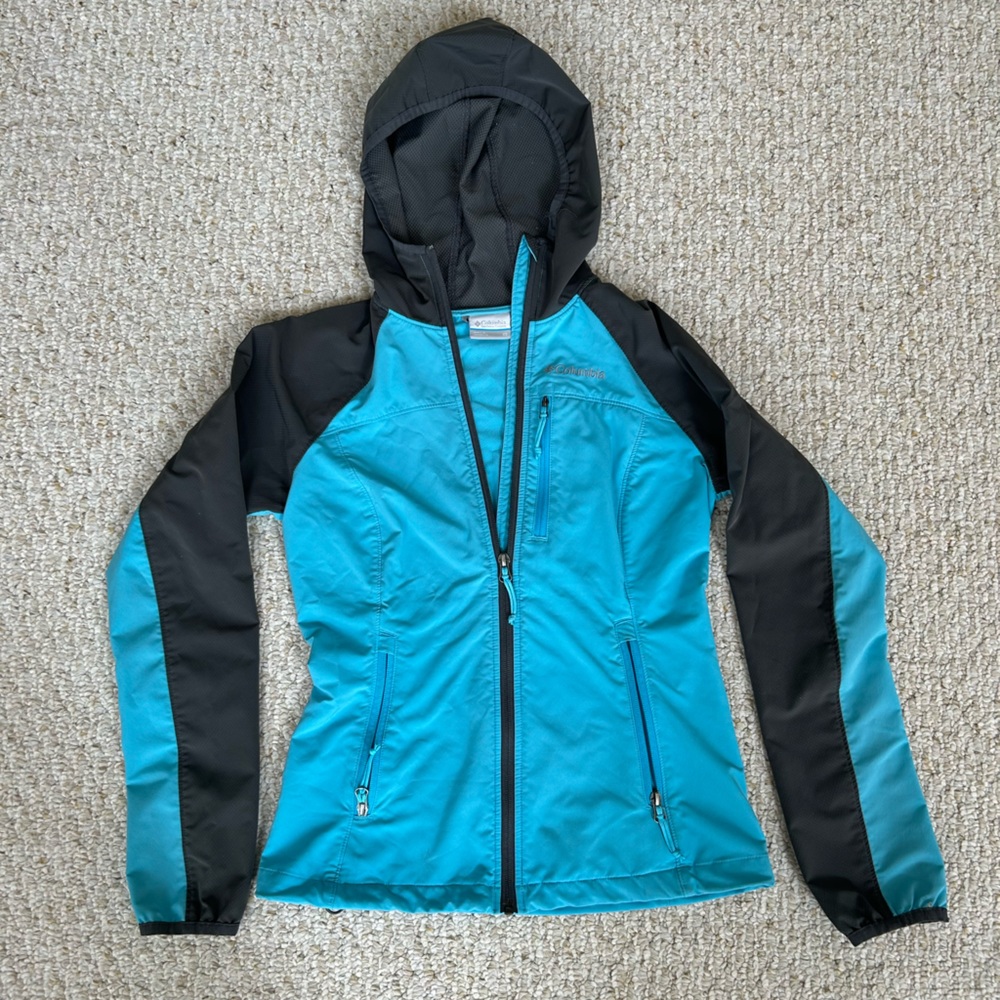 xs womens blue columbia windbreaker